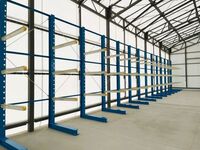 514 長尺木材を保管するためのバーラック A社