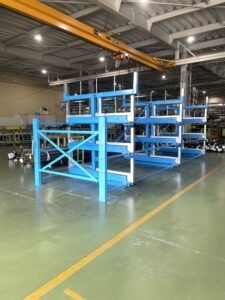 515 7ｍの長尺鋼材を保管するためのスライドラック A社